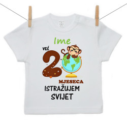 Majica s kratkim rukavom Već 2 mjeseca istražujem svijet