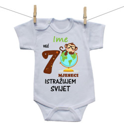Bodije s kratkim rukavom Već 7 mjeseci istražujem svijet