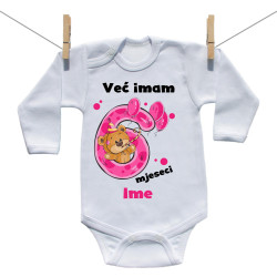 Bodije s dugim rukavom Već imam 6 mjeseci s medvjedićem i imenom djeteta Djevojčica