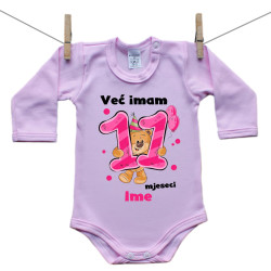Roze bodije s dugim rukavom Već imam 11 mjeseci s medvjedićem i imenom djeteta – Djevojčica